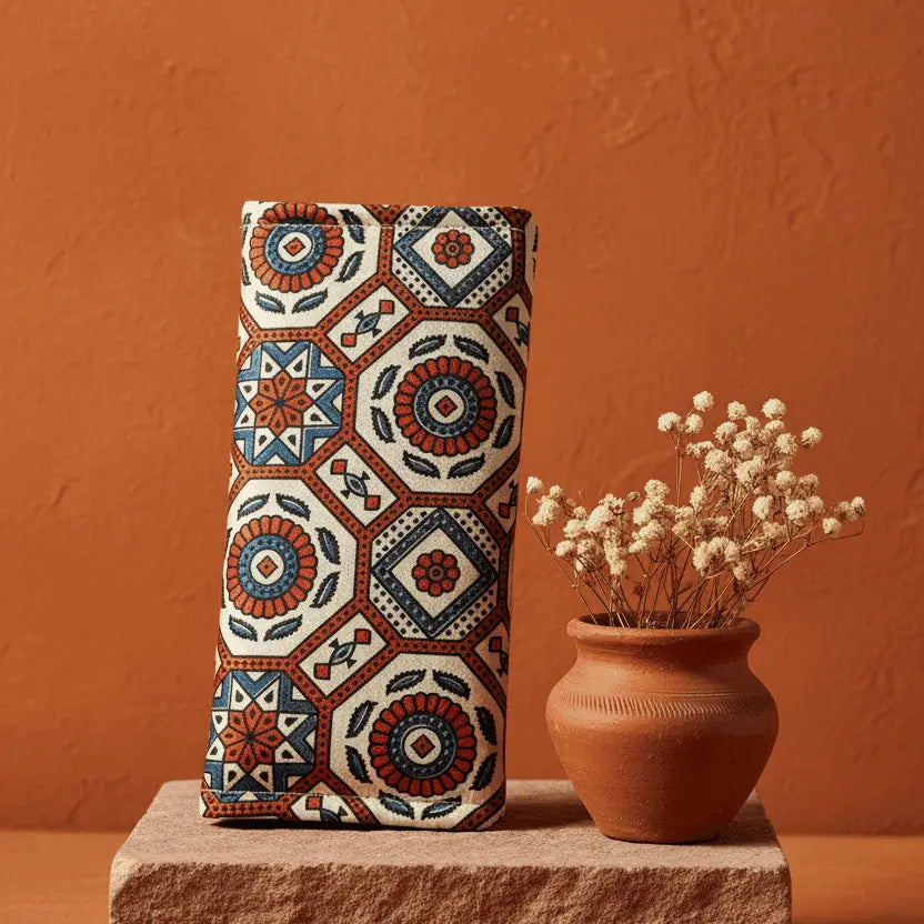 Ajrakh silk detail – naturally dyed cream wallet by Velunora